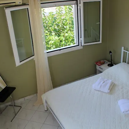 Alekos Beach Houses Marina Apartment Lixouri